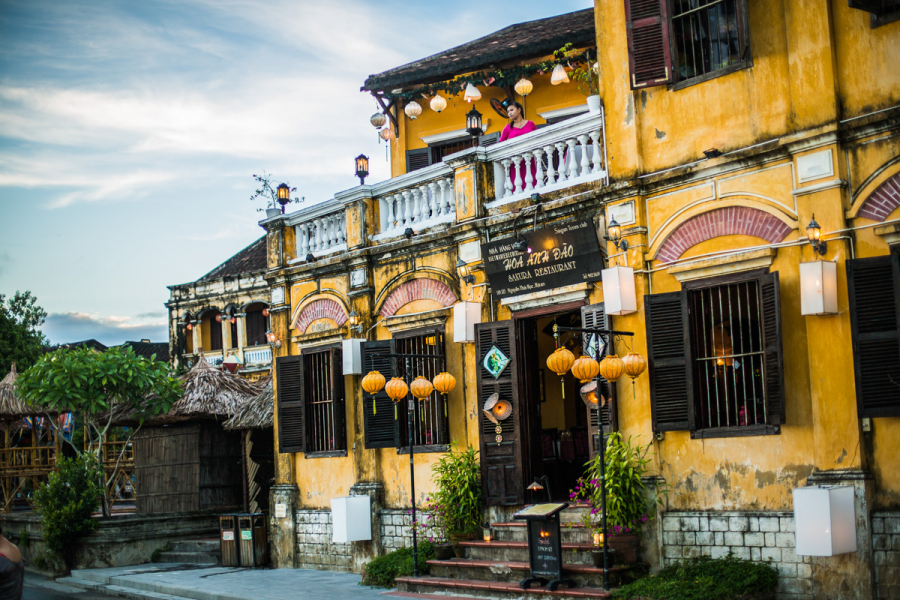 Những ngôi nhà vàng trong phố cổ Hội An